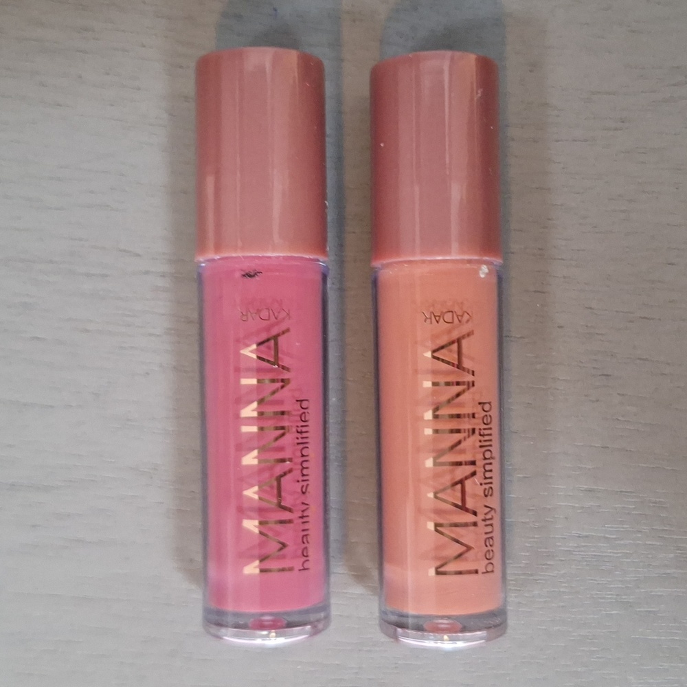 Manna Kadar Lip Gloss Set - Mauve Pink and Soft Neutral. New!